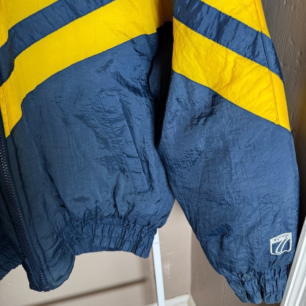 Vintage 90's Logo 7  Indiana Pacers Full Zip Puffer Jacket Size L NBA Reggie - Picture 3 of 11